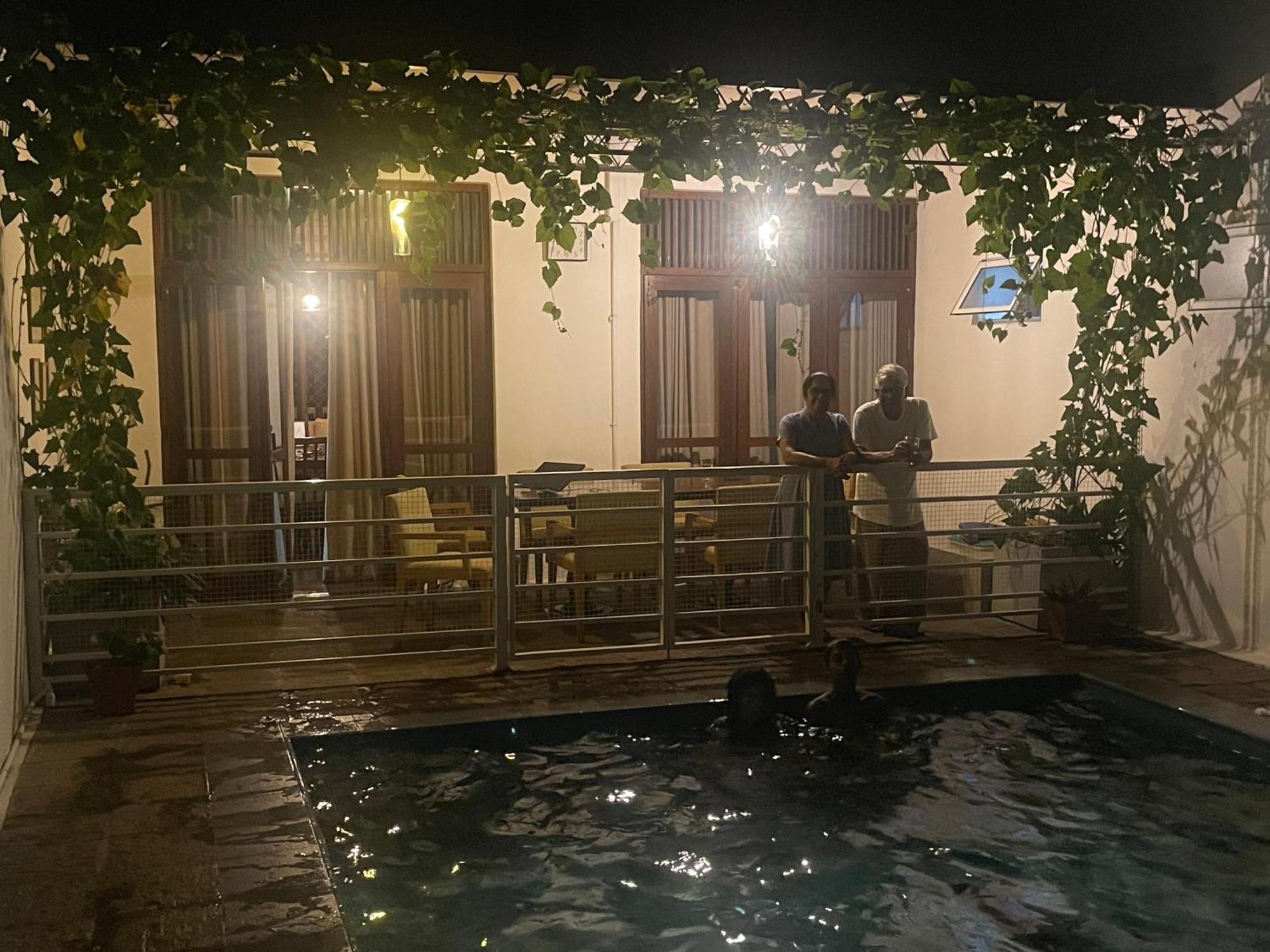 Surveyor'S Residence Bungalow Канди Экстерьер фото
